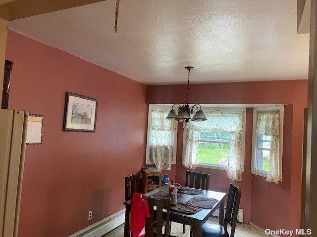 Carleton Dr E, Shirley, NY 11967