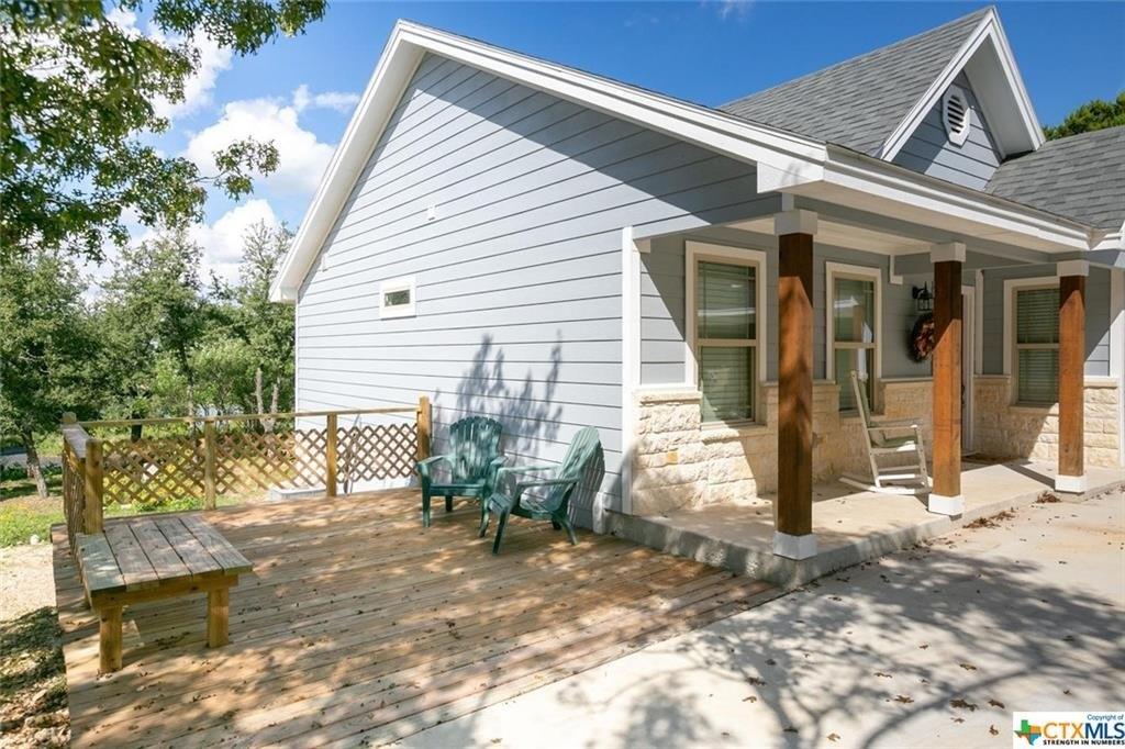 Westview Dr, Canyon Lake, TX 78133