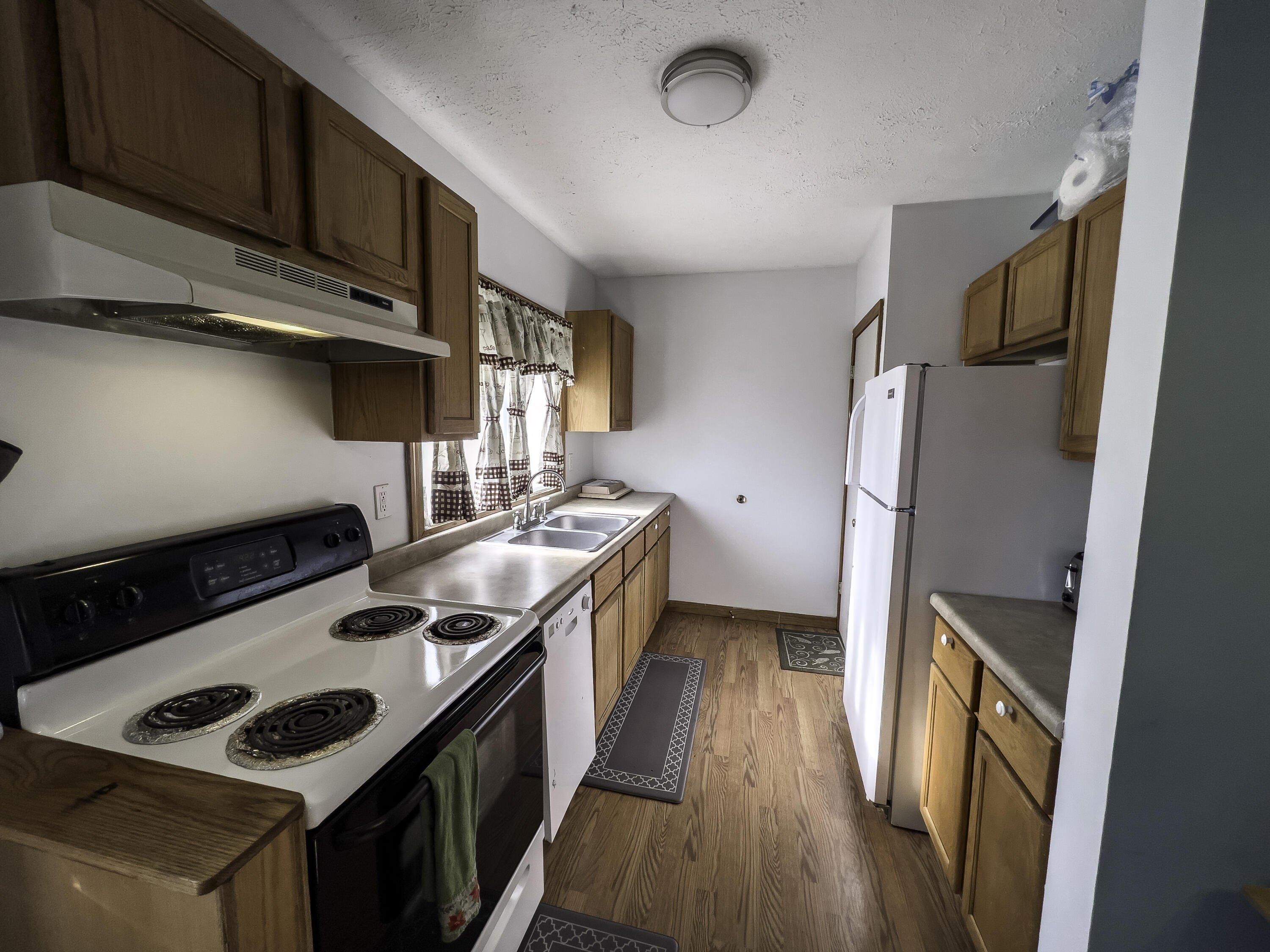 Shellenberger Ave, Battle Creek, MI 49037
