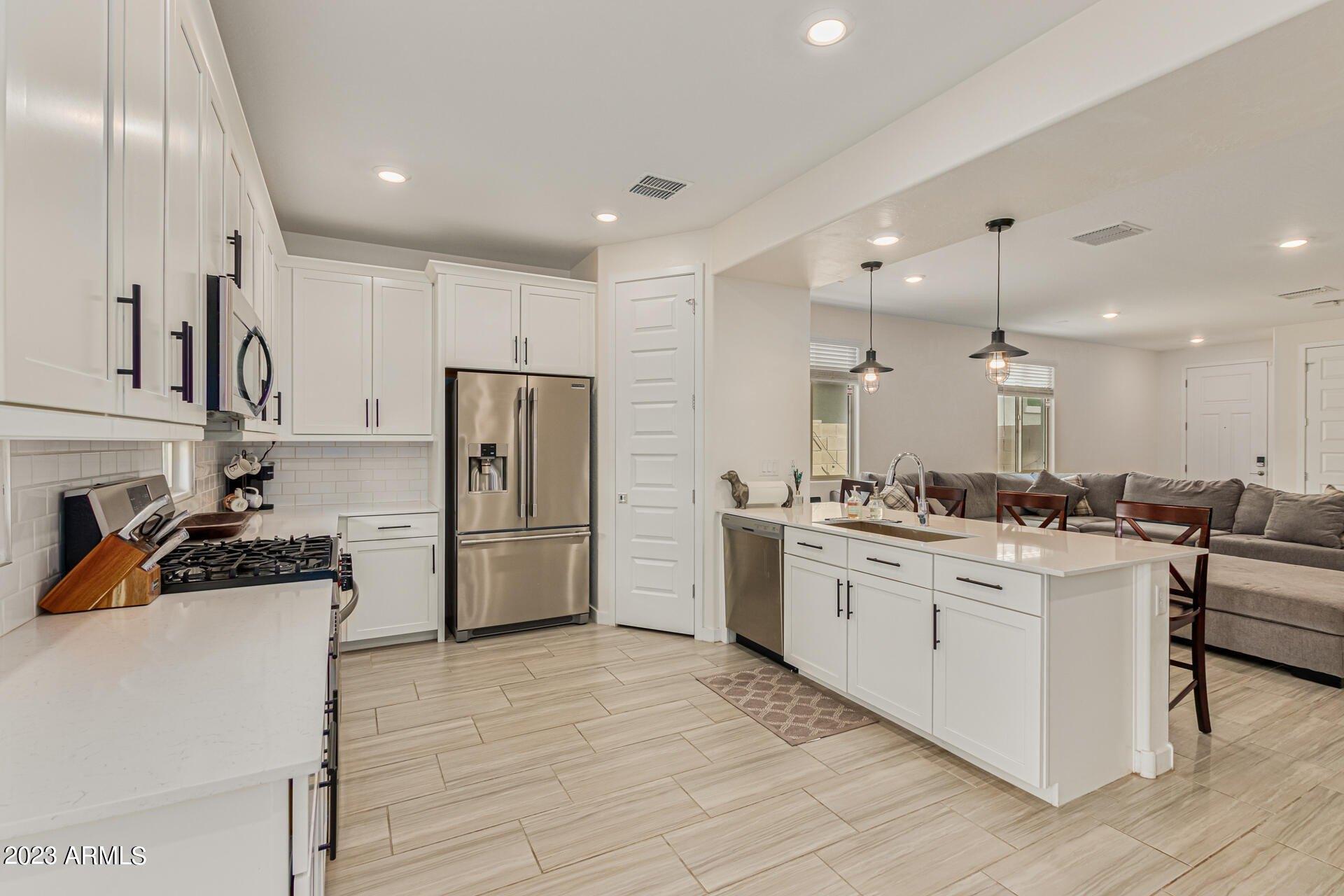 W Atlantis Way, Tolleson, AZ 85353