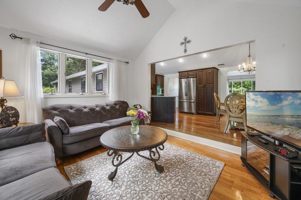 Jefferson St, Billerica, MA 01821