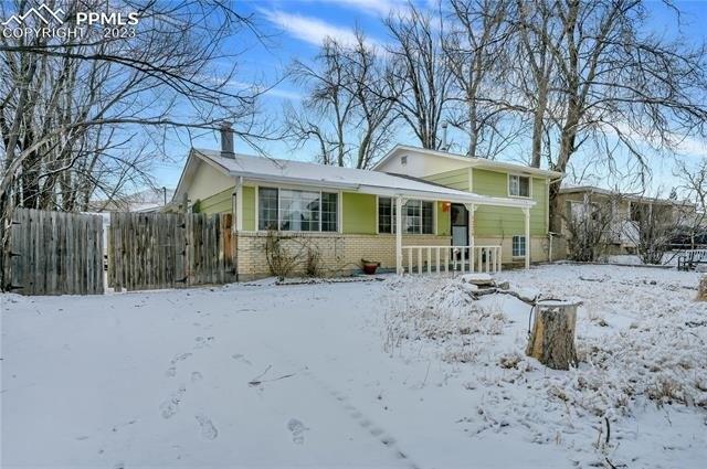 Maxwell St, Colorado Springs, CO 80906