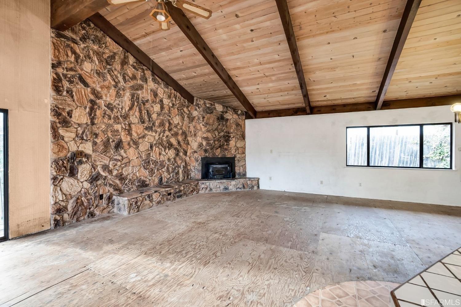 El Centro Rd, El Sobrante, CA 94803