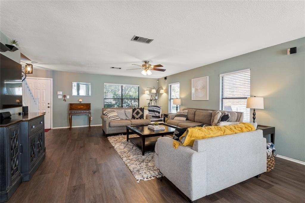 Irene Dr, Cedar Park, TX 78613