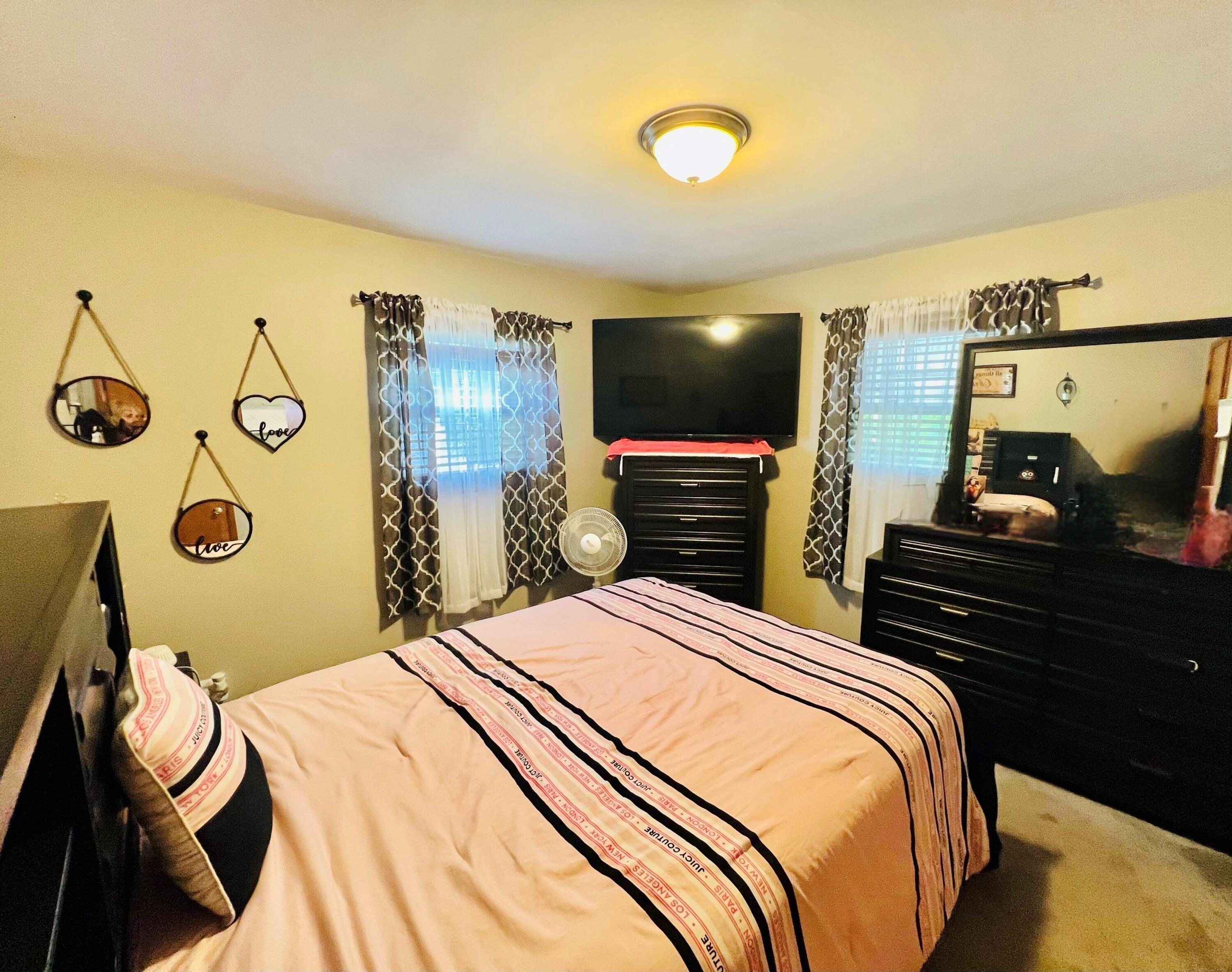 Lee St, Elsmere, KY 41018