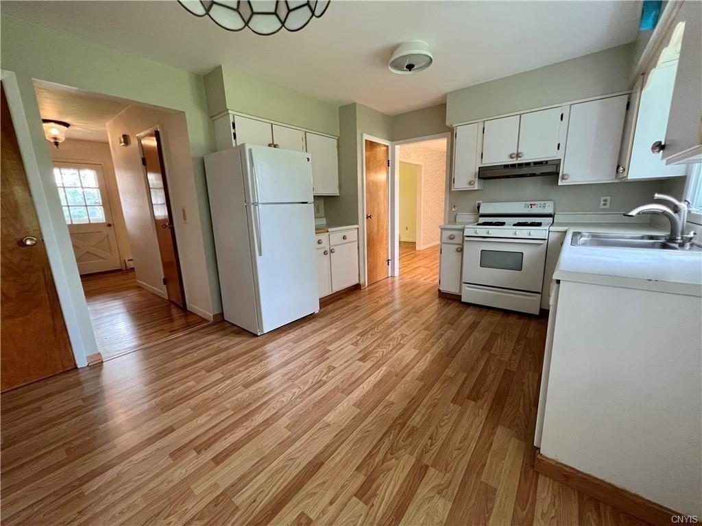 Parkwood Cir, Cortland, NY 13045