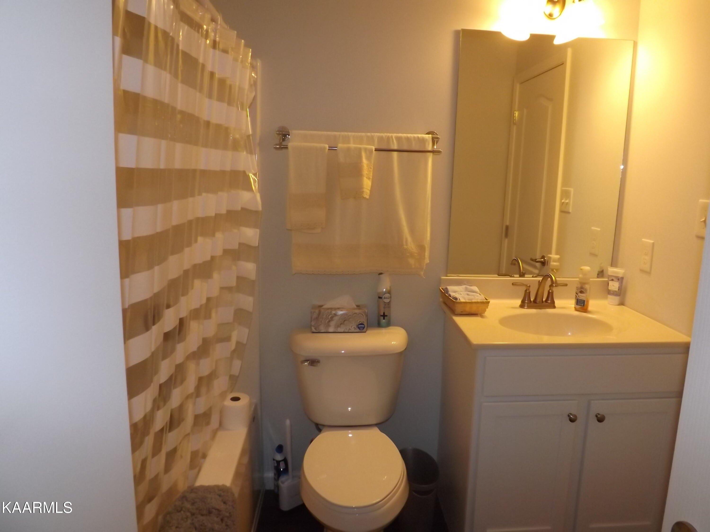 Cornerstone Ln, Harrogate, TN 37752