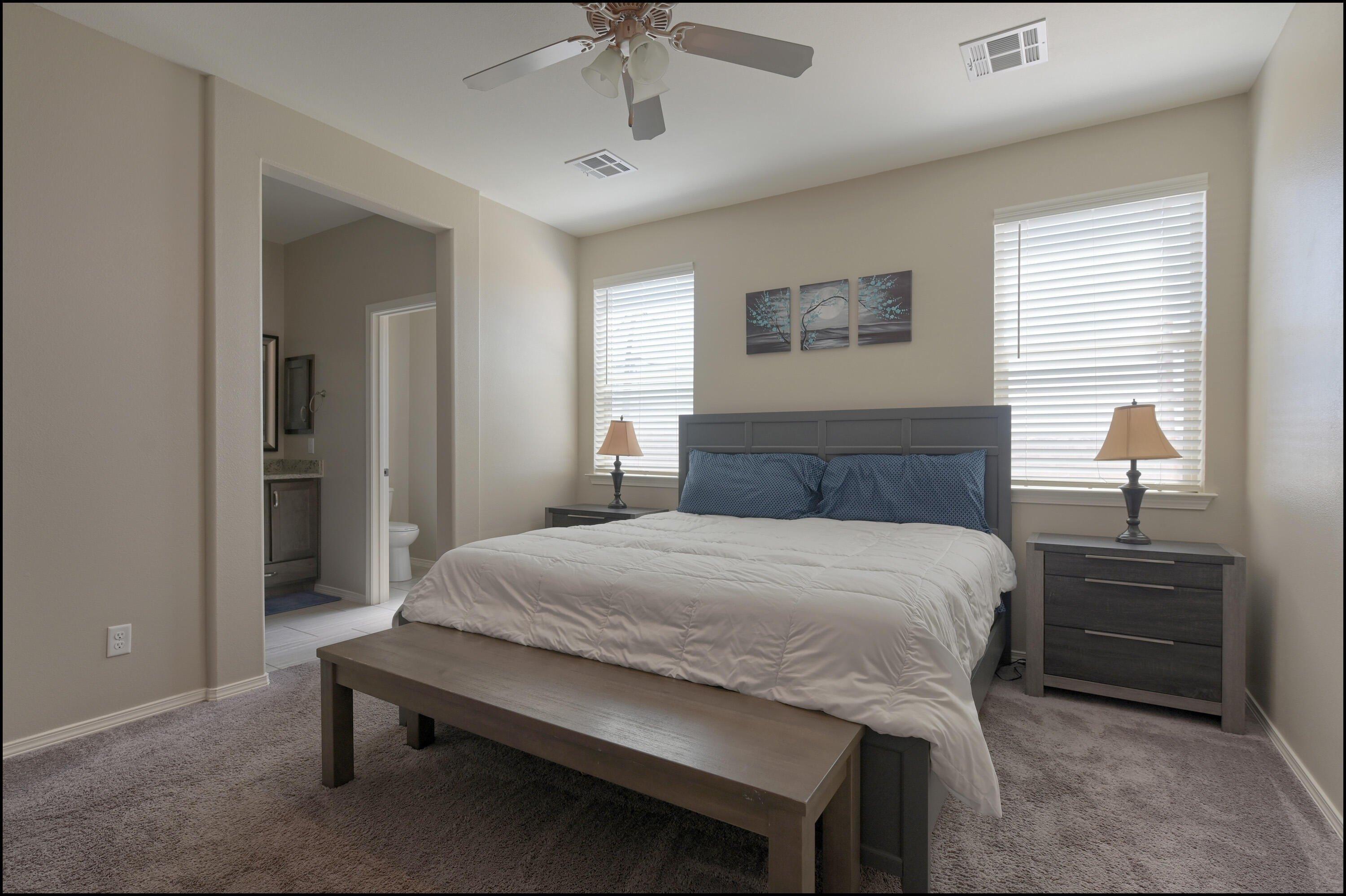Flora Vista Ave, El Paso, TX 79928