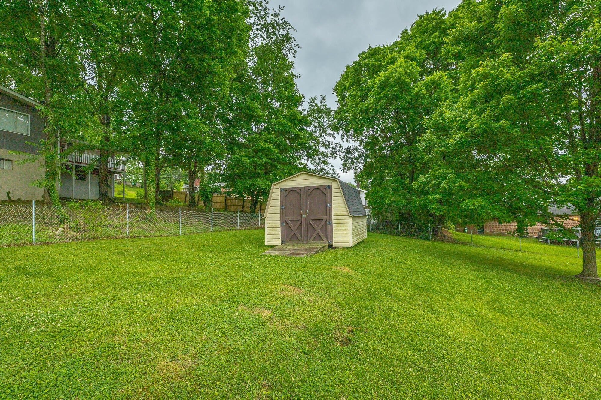 Vance Rd, Chattanooga, TN 37421