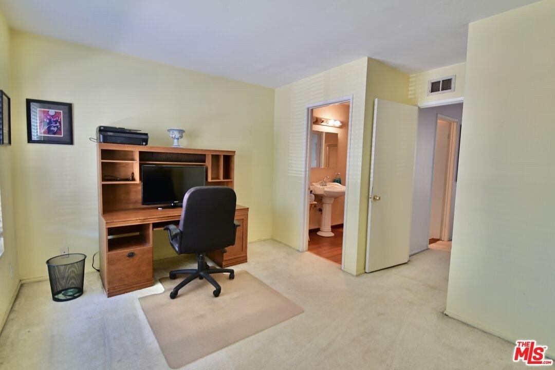 Heatherton Ave, Rowland Heights, CA 91748