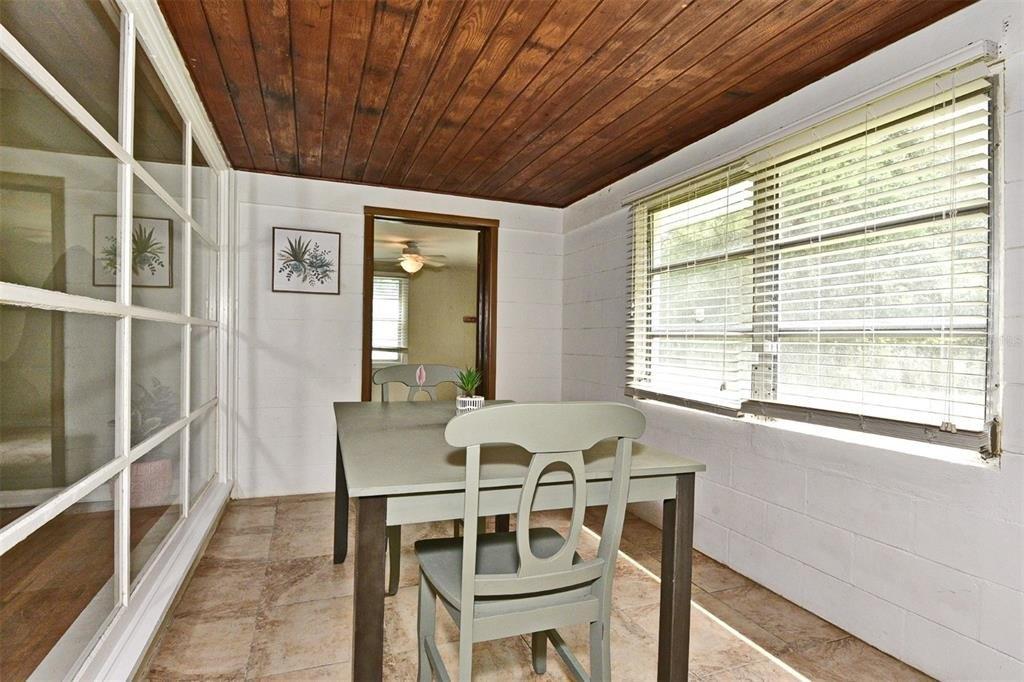 Catalina Dr, Sanford, FL 32771