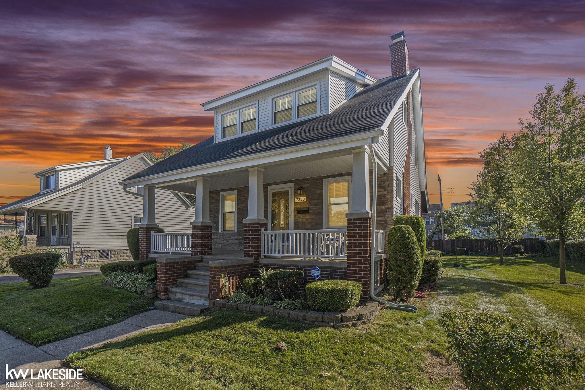Voerner Ave, Center Line, MI 48015