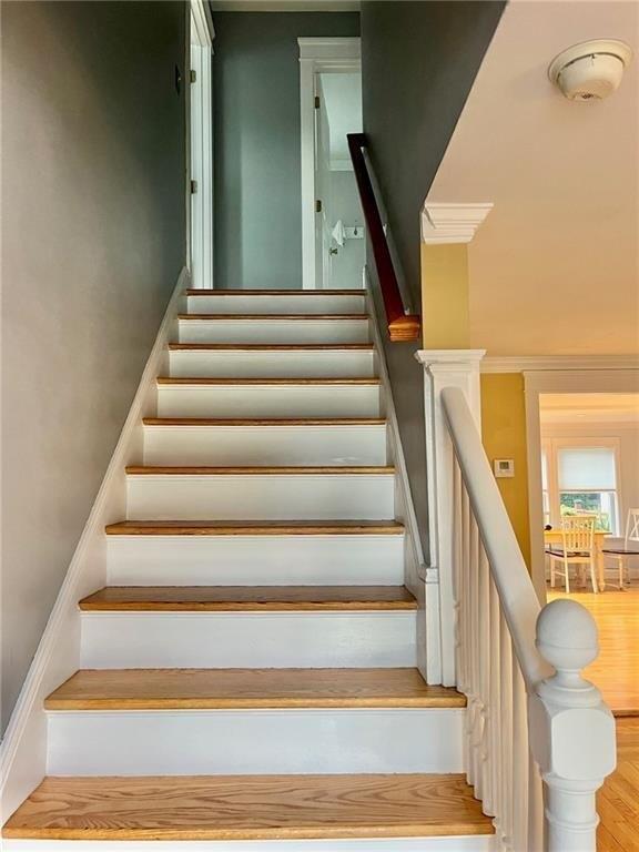 Parkside Dr, Warwick, RI 02888