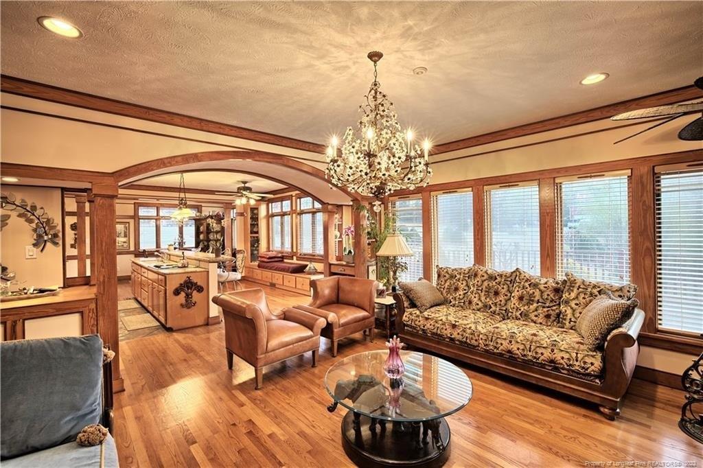 Clubhouse Ln, Hope Mills, NC 28348