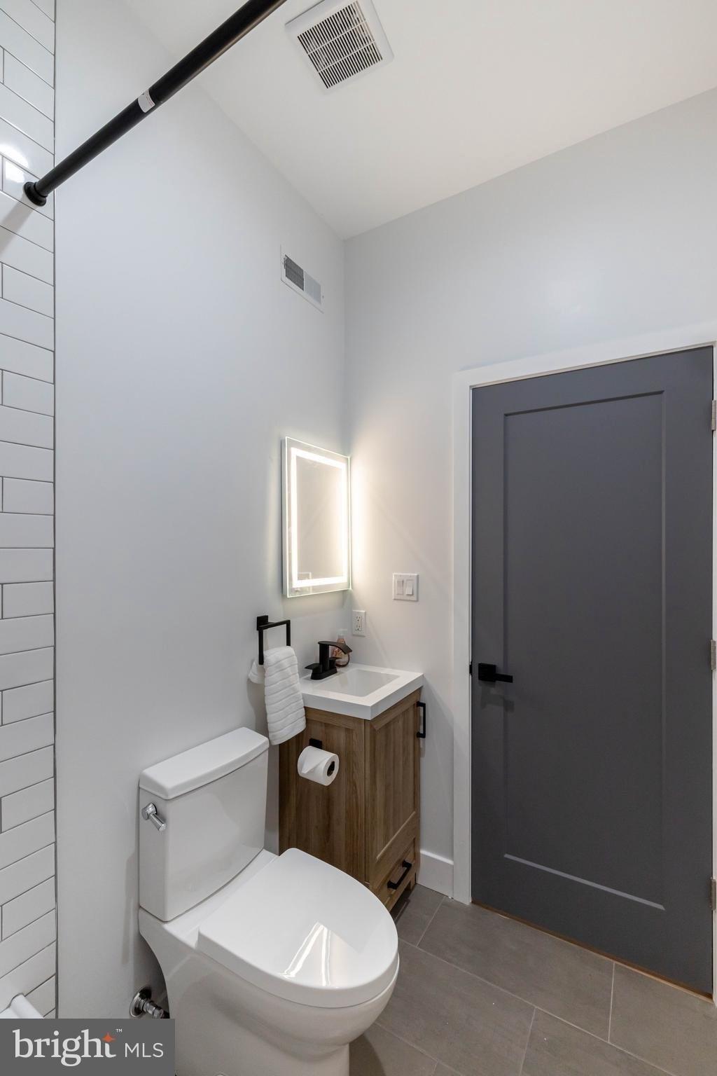 S 22nd St, Philadelphia, PA 19145
