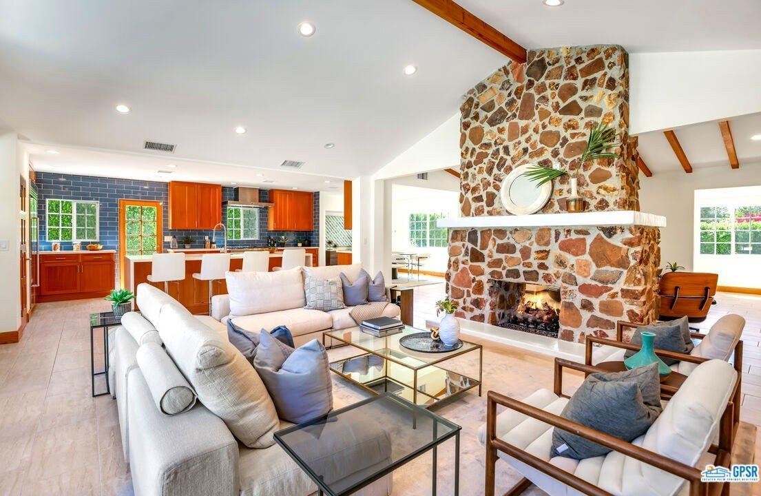 E Via Colusa, Palm Springs, CA 92262