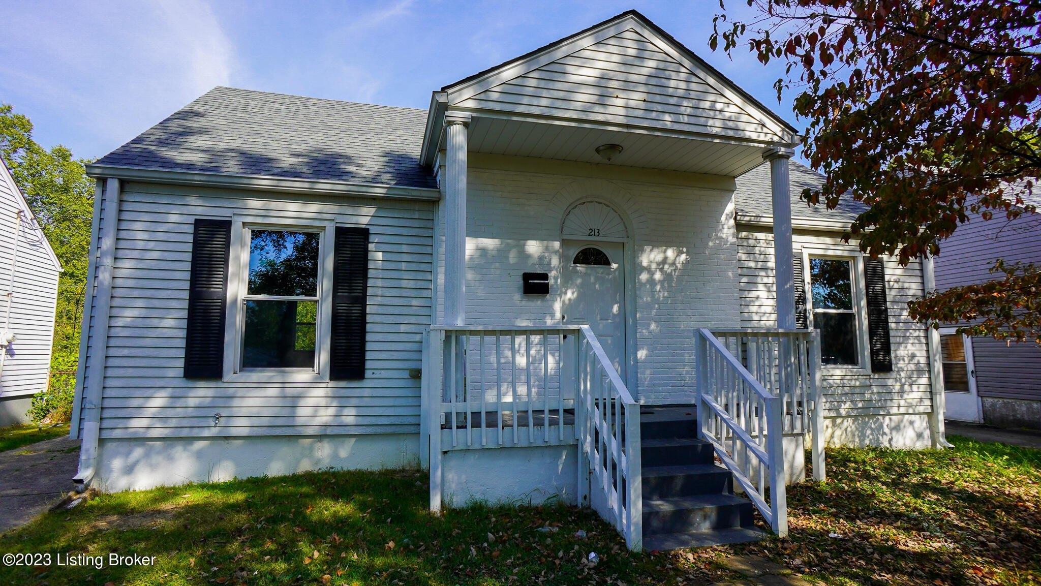 Iroquois Ave, Louisville, KY 40214