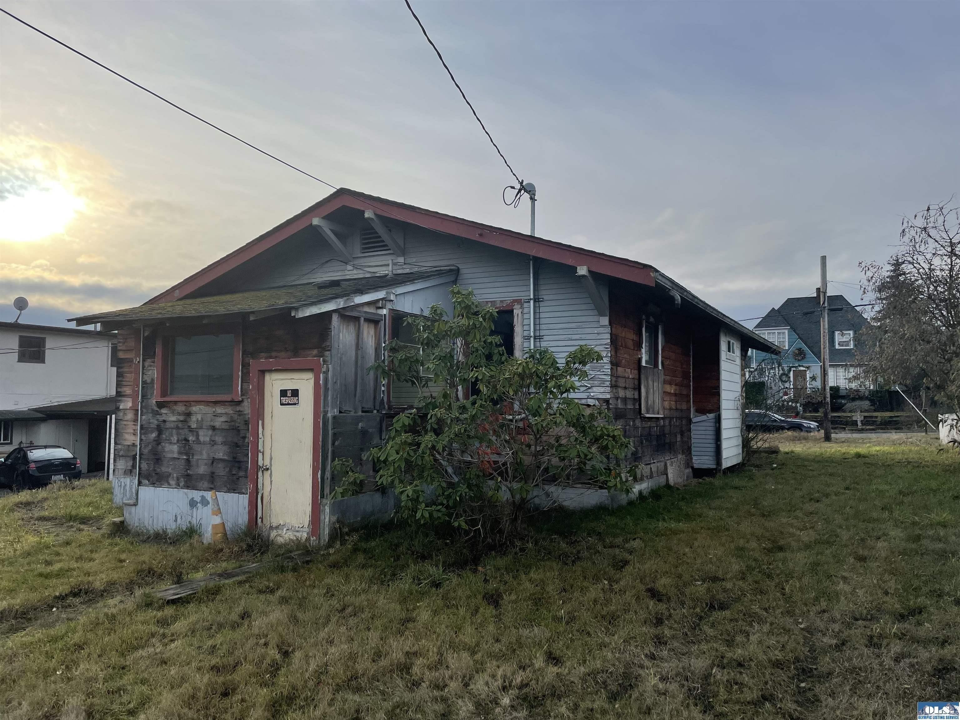 W 9th St, Port Angeles, WA 98363