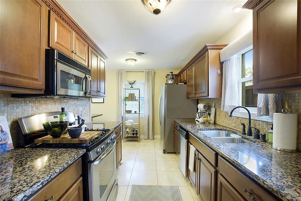 Bucknell Dr, Dallas, TX 75214