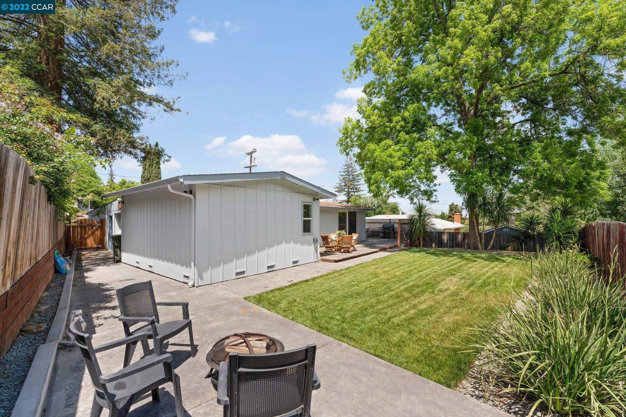 Jordan Ct, Martinez, CA 94553