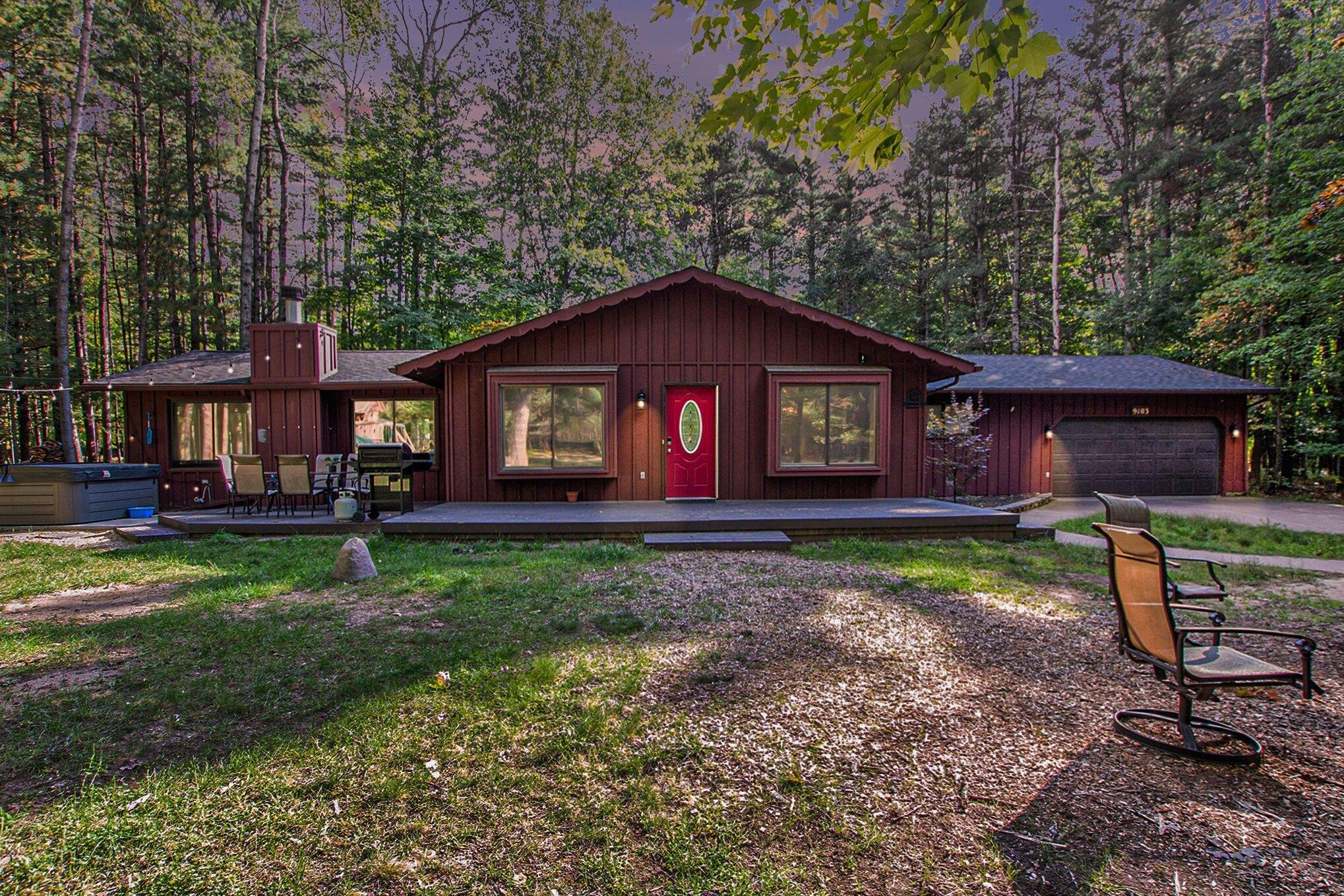 Walnut Grove St, Stanwood, MI 49346