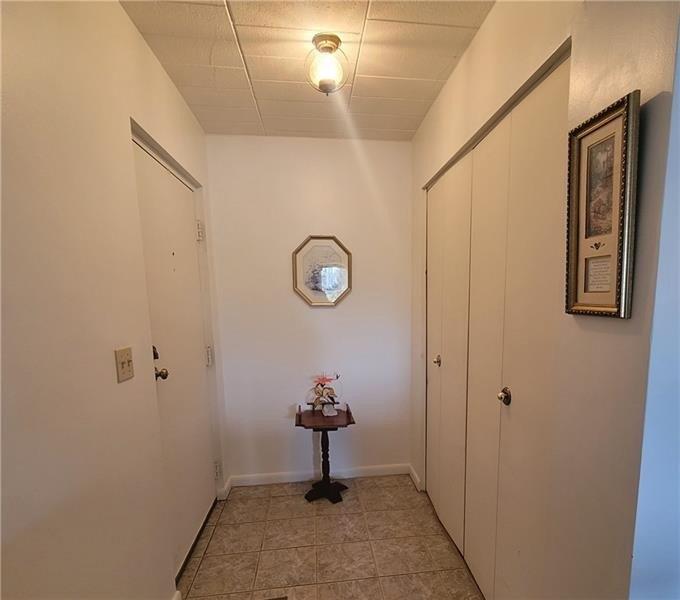Forest Green Dr, Coraopolis, PA 15108