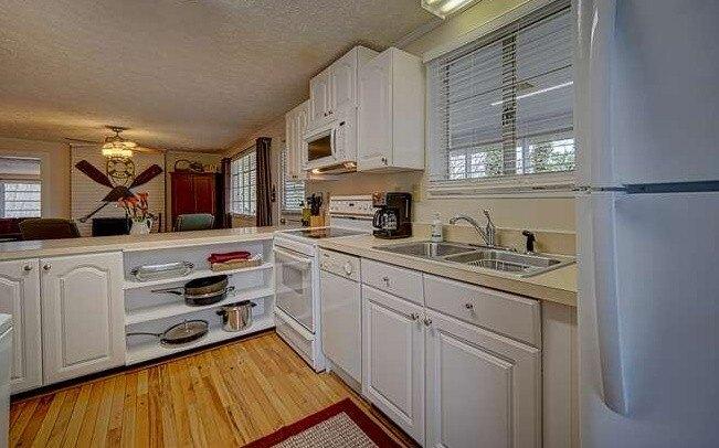 Hillcrest Spur, Hiawassee, GA 30546
