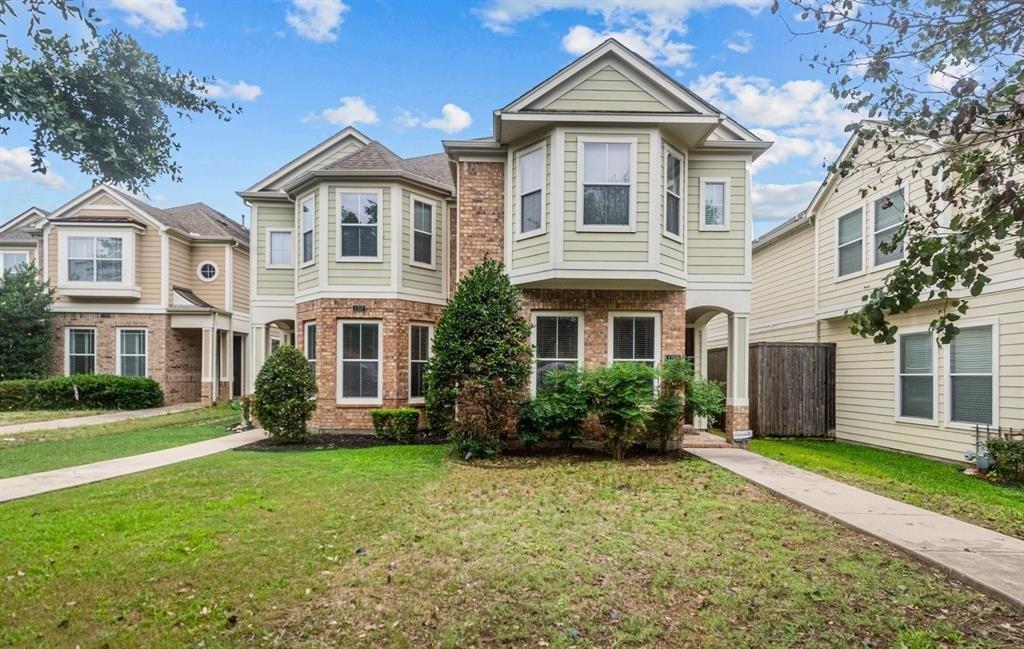 N Bishop Ave, Dallas, TX 75208
