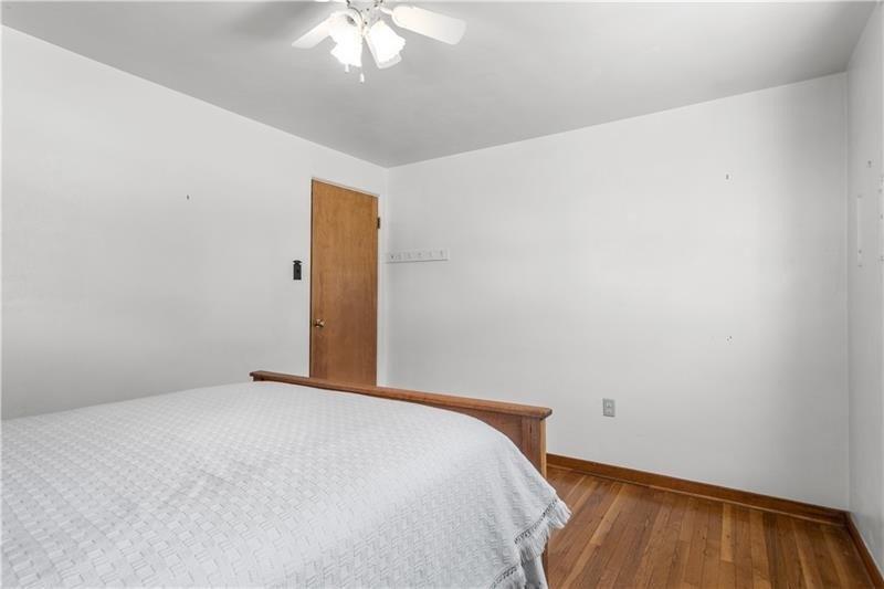 Peters Dr, Glenshaw, PA 15116