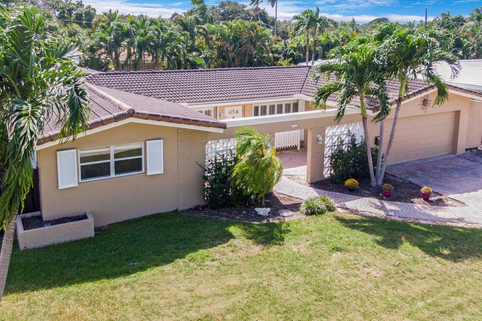 Ne 63rd St, Fort Lauderdale, FL 33308
