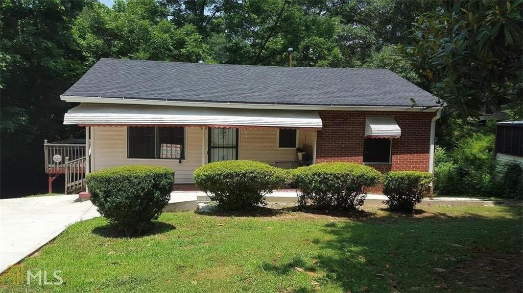 Ferno Dr Nw, Atlanta, GA 30318