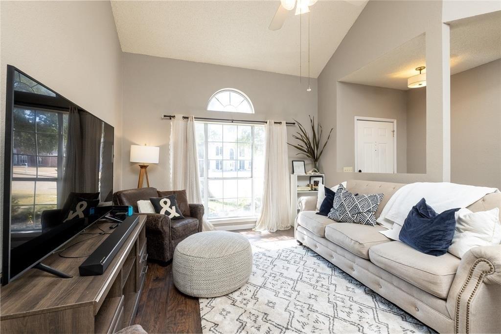 Clearmeadow Dr, Mesquite, TX 75181