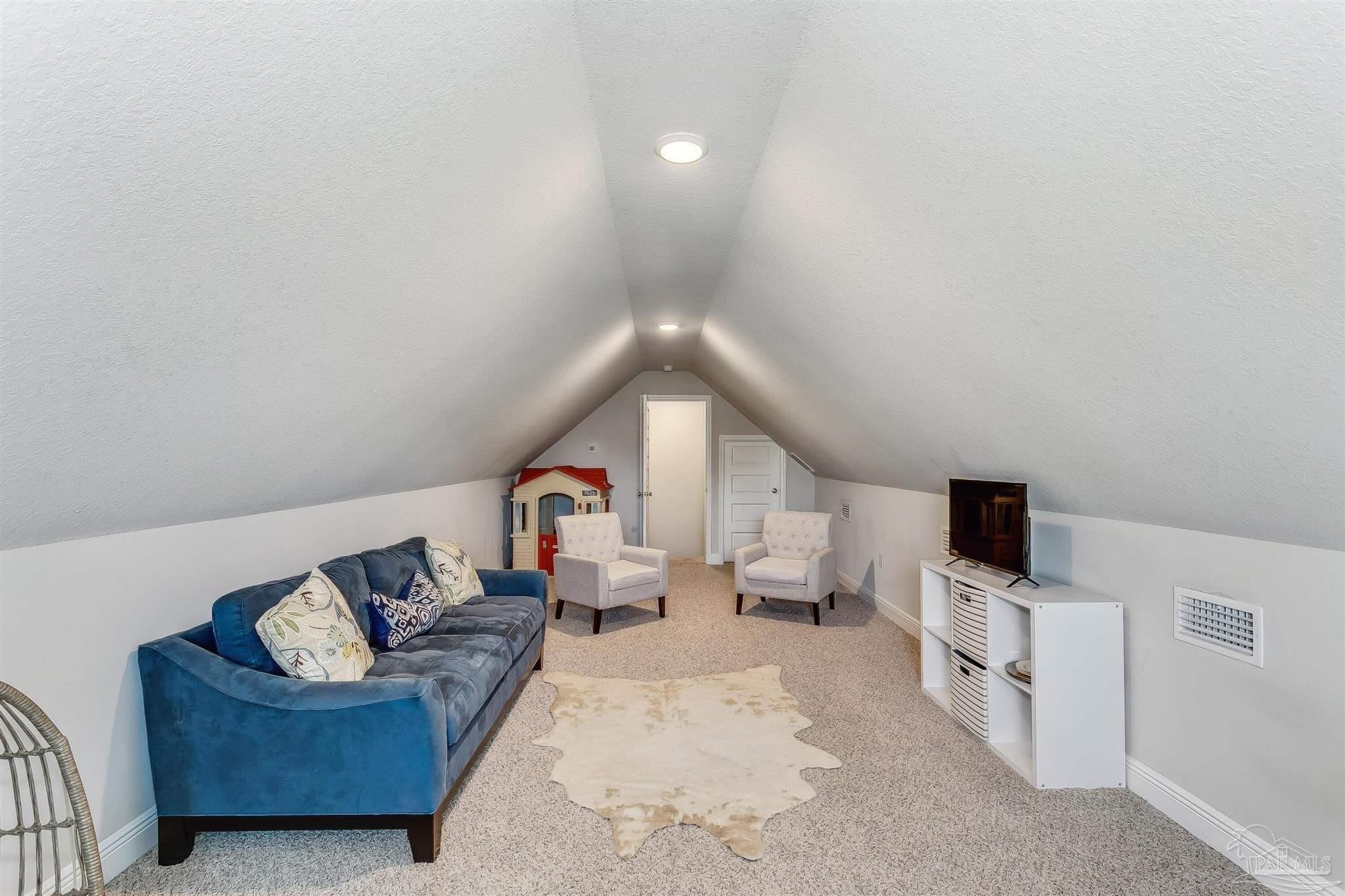 Elkhorn Dr, Pace, FL 32571