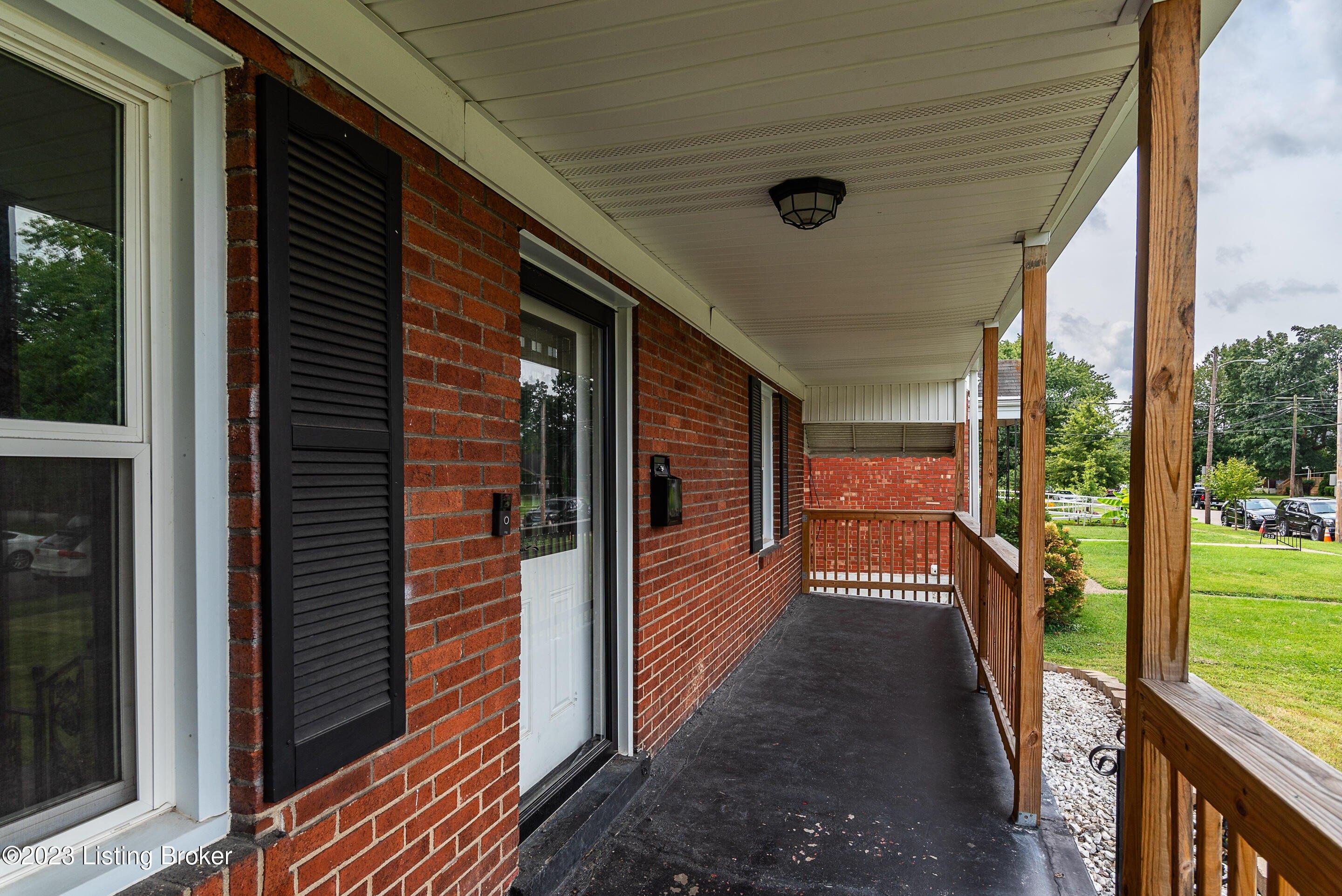 S 39th St, Louisville, KY 40211