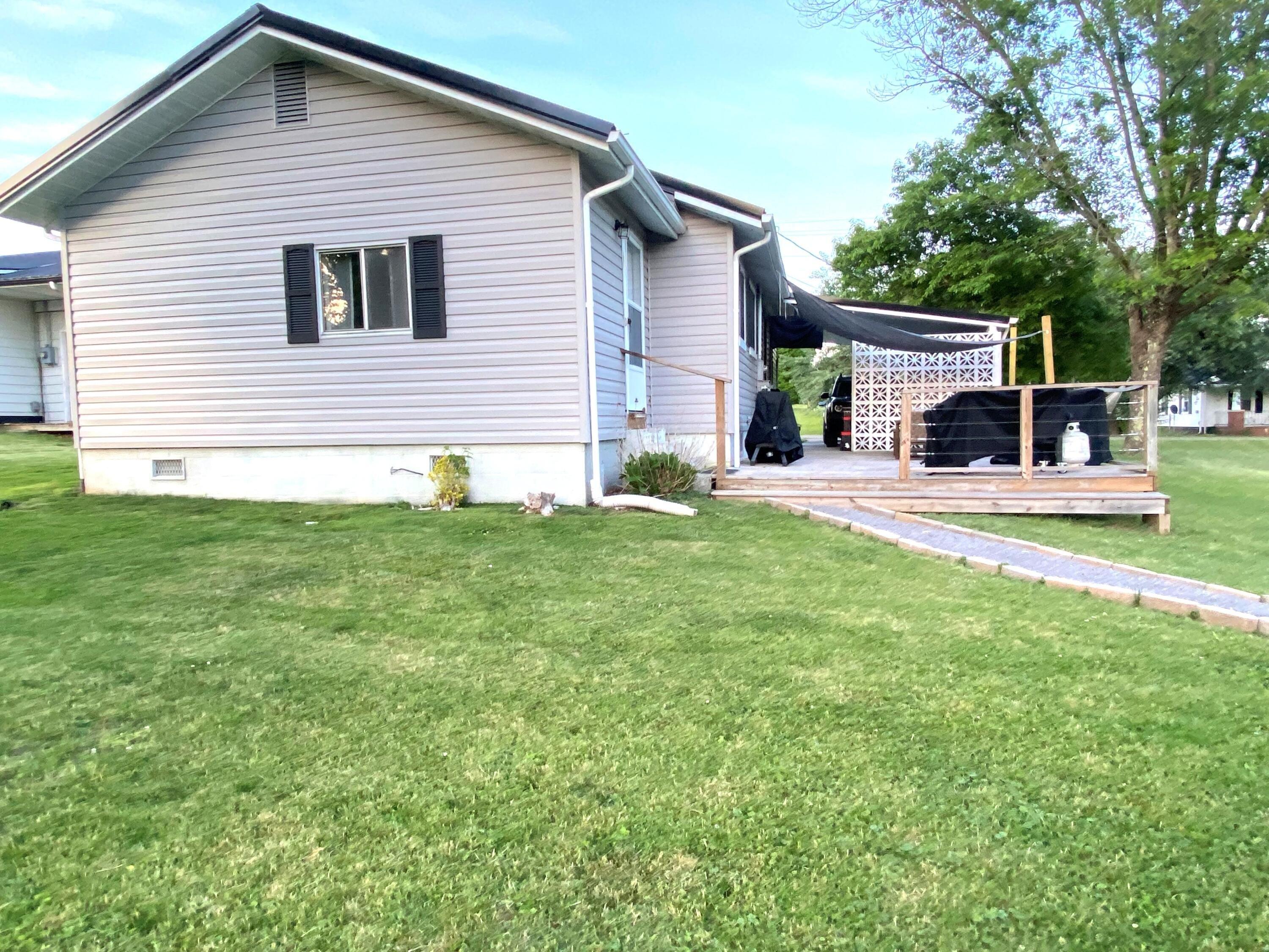 Holmes St, Jonesville, VA 24263