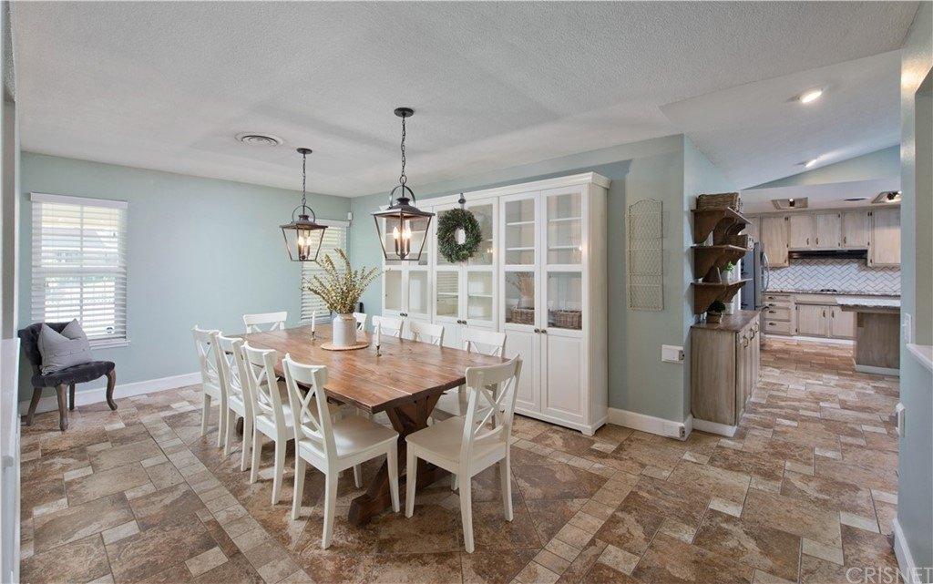 21st St W, Lancaster, CA 93536