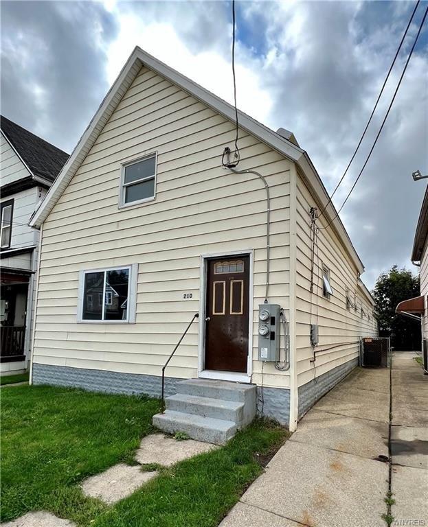 Weimar St, Buffalo, NY 14206