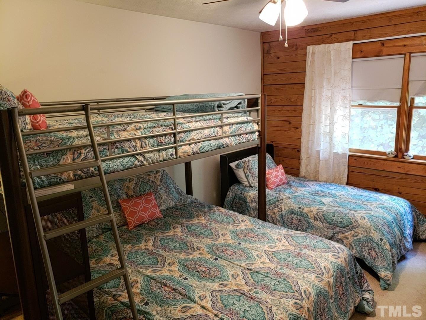 Katydid Ln, Maggie Valley, NC 28751