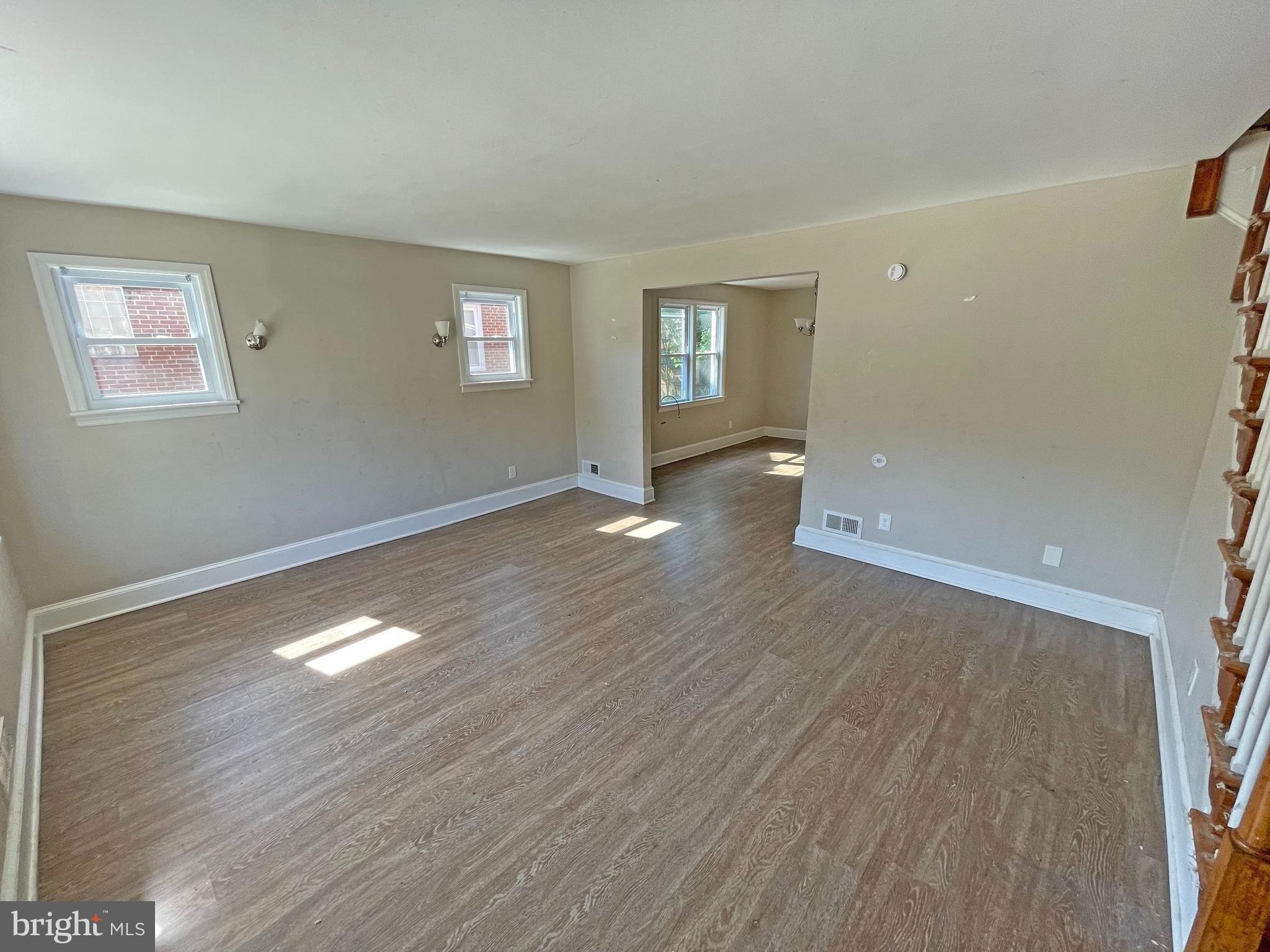 Woodring Ave, Parkville, MD 21234