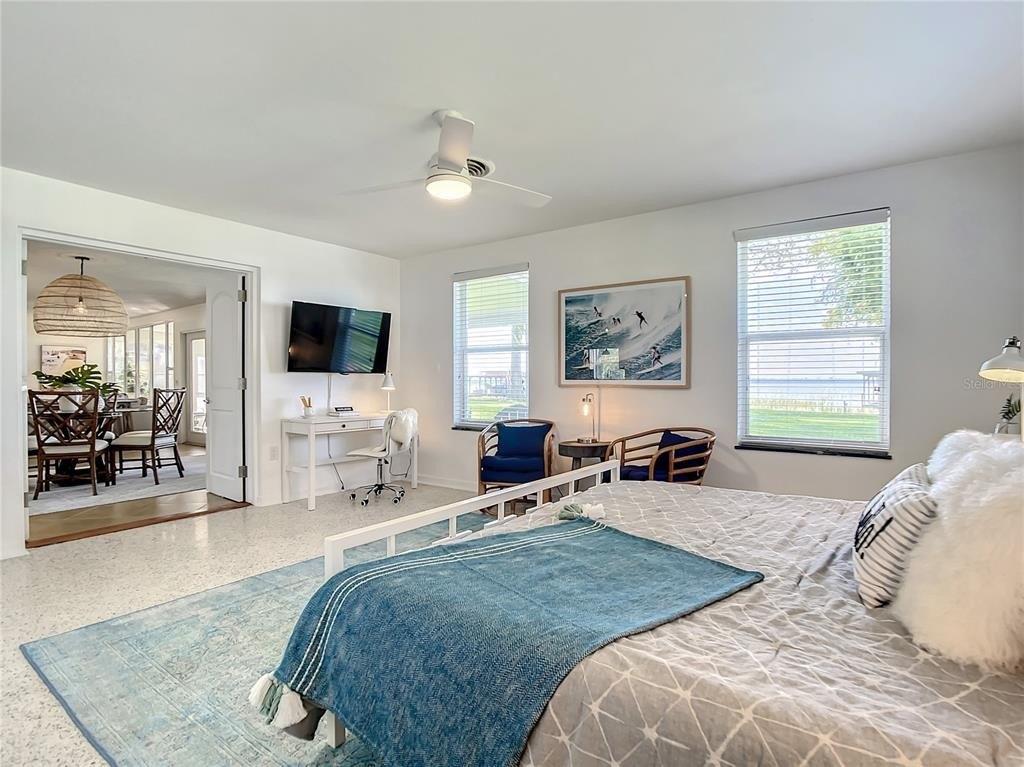 Lakeshore Dr, Tavares, FL 32778