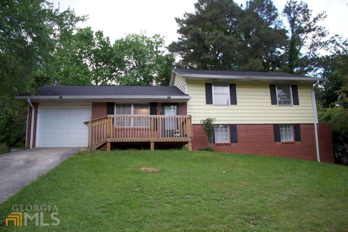 Crystal River Dr, Riverdale, GA 30274