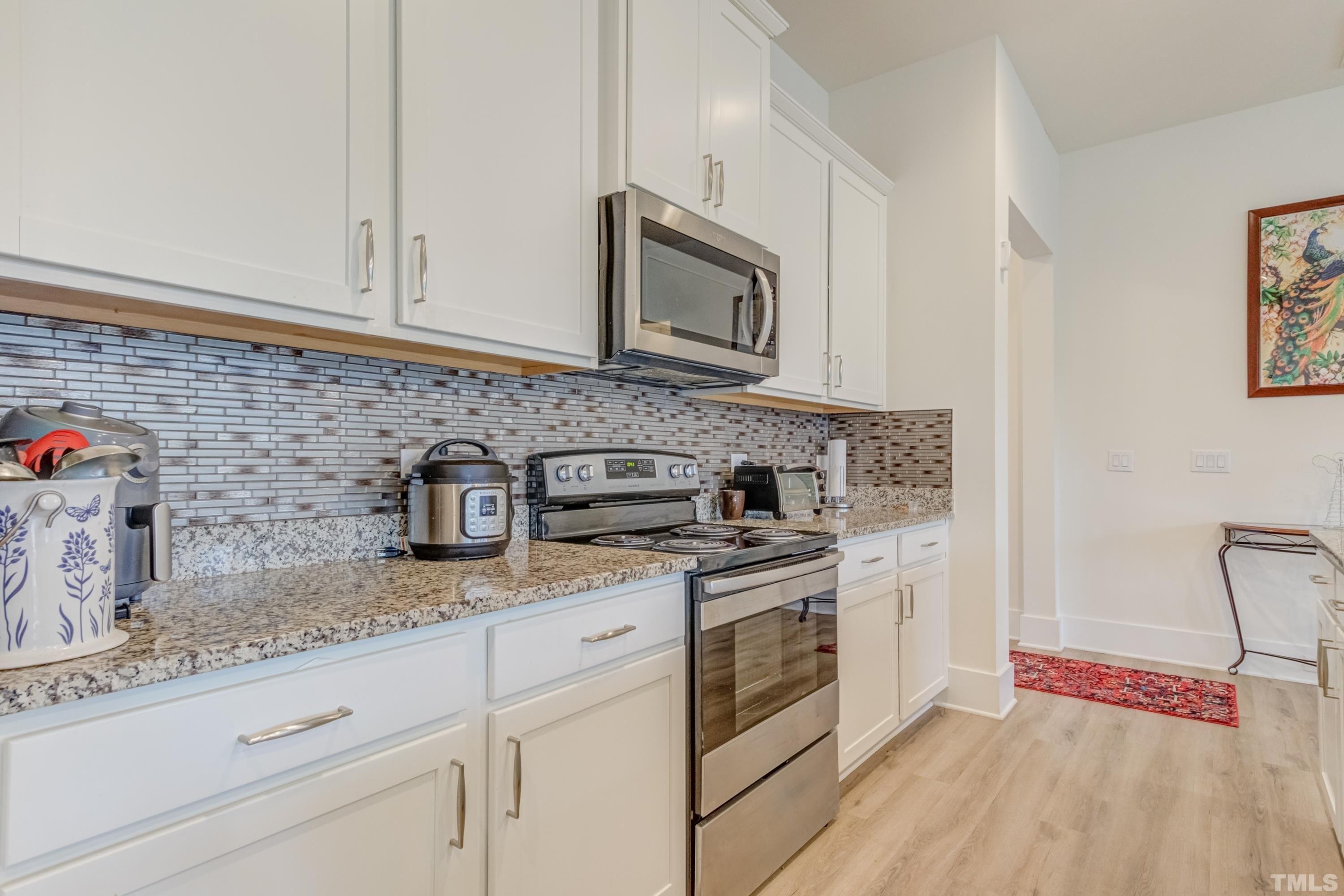 Hodgson Ln, Fuquay Varina, NC 27526