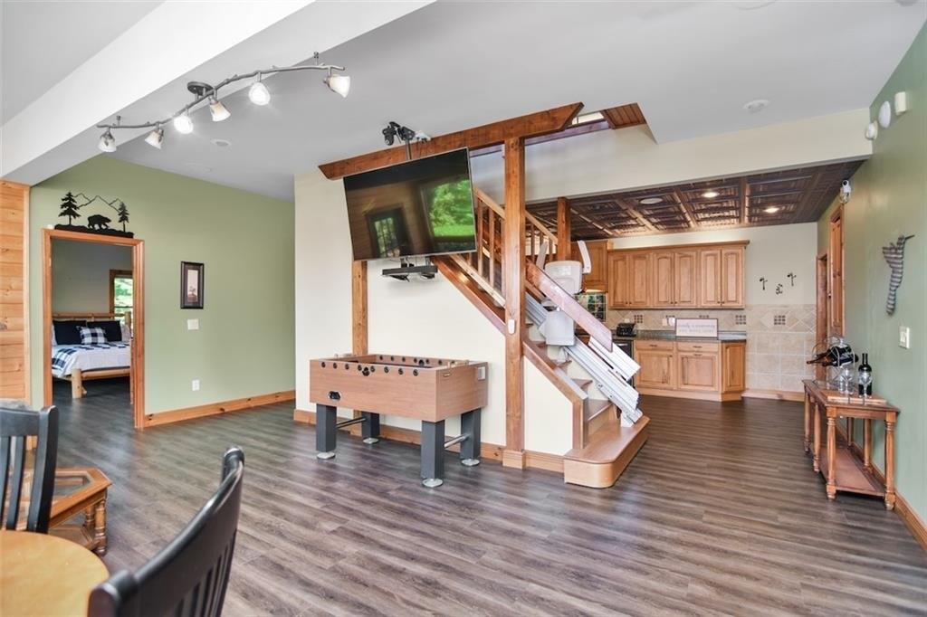 Cato Ct, Six Mile, SC 29682