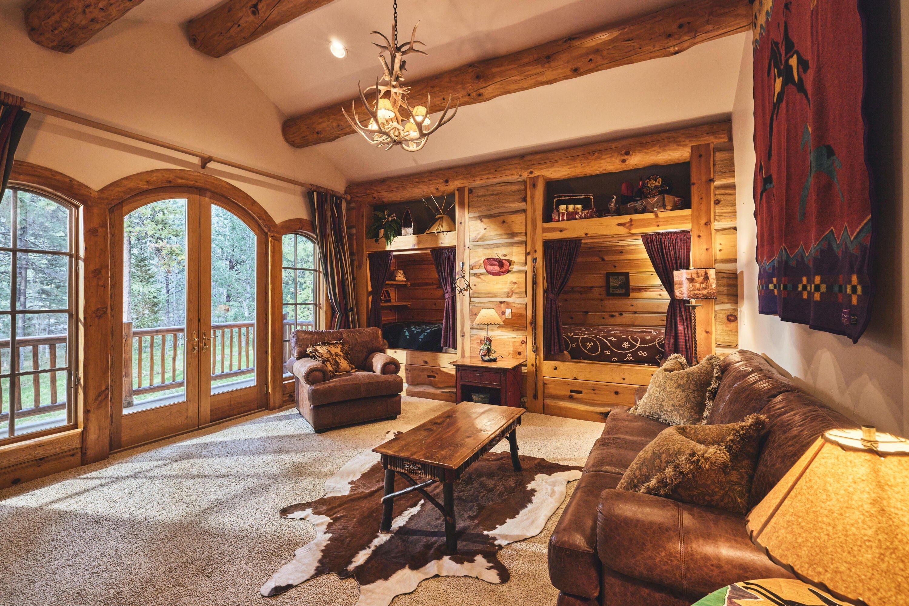 School House Rd, Bend, OR 97707