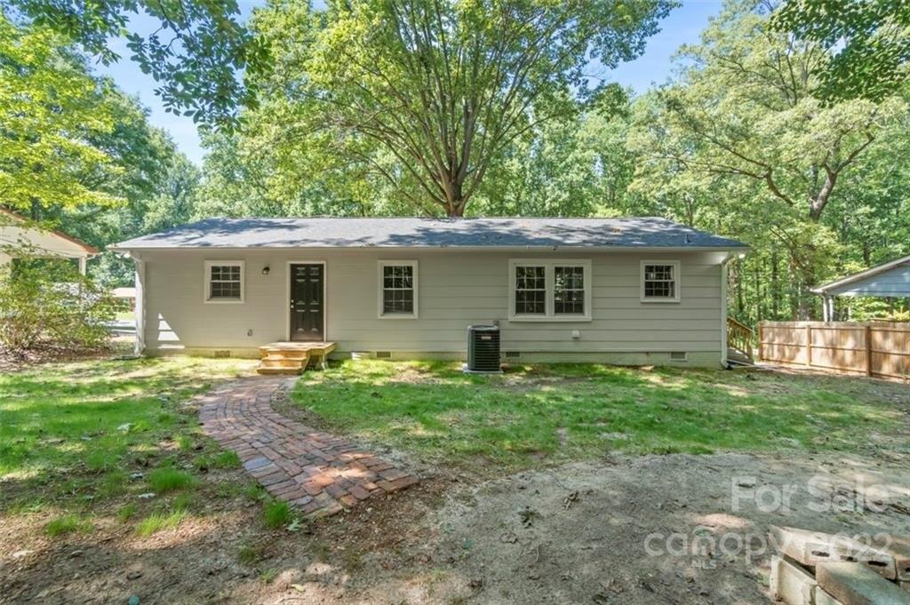 Northwoods Dr, Kings Mountain, NC 28086