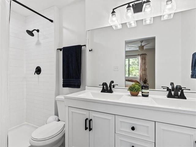 N Briar Patch Dr, Midlothian, VA 23113