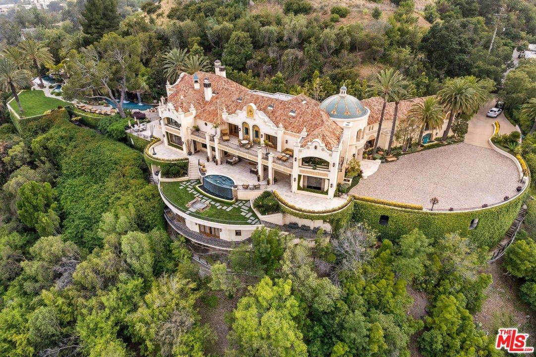Cielo Dr, Beverly Hills, CA 90210