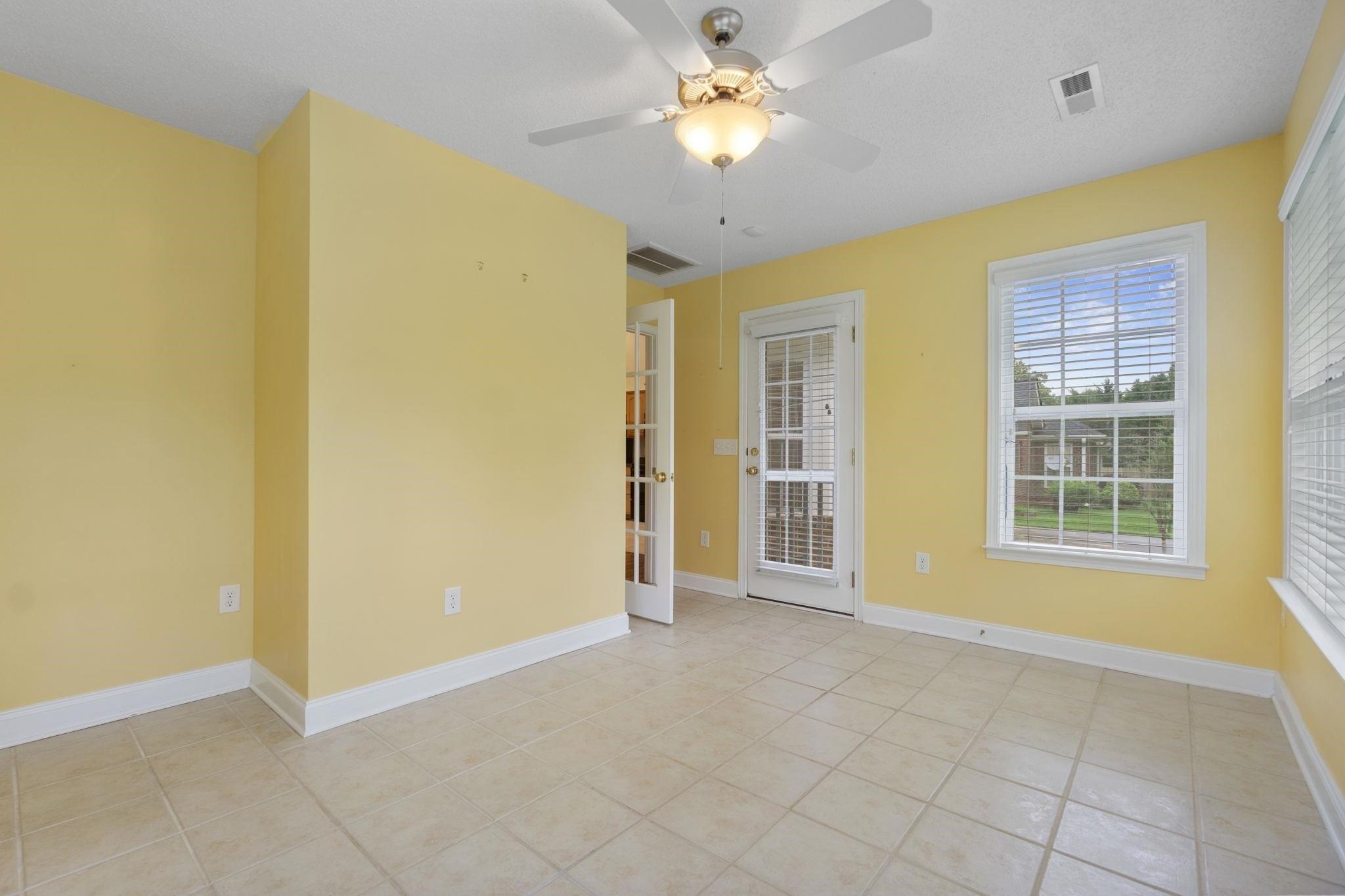 Saint Croix Ct, Greer, SC 29651