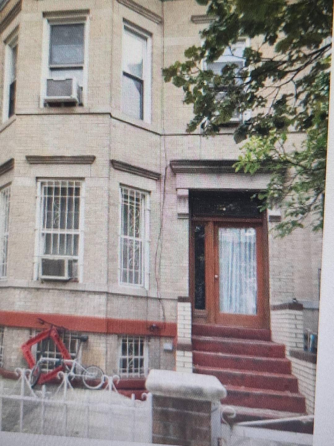 Midwood St, Brooklyn, NY 11225