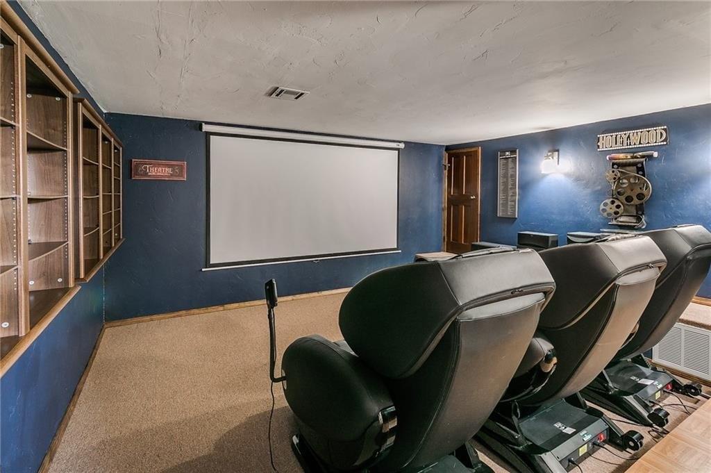Paschall Ct, Oklahoma City, OK 73132